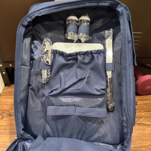 Picnic Backpack for 2 |Picnic Basket |Stylish All-in-One Picnic Bag- insulated - Picture 9 of 16